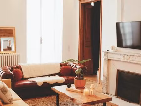 140m2 appartement haussmannien d’exception + 50 m2 de terrasse