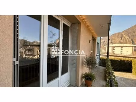 à saisir ! appartement 4 pièces de 67 m² avec balcon et cave