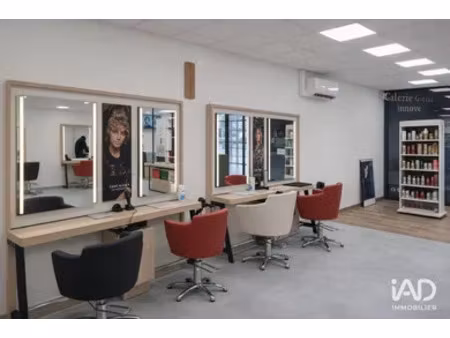 boutique/local commercial à exincourt (25400)