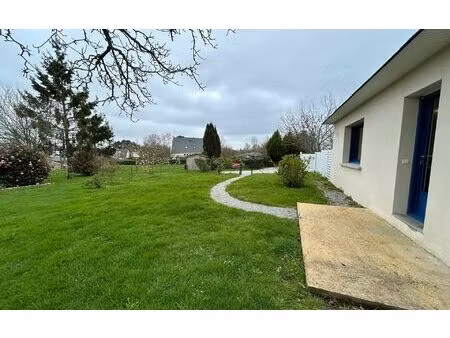 location maison  m² t-3 à vannes  1 100 €