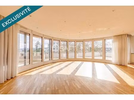 duplex d'exception en centre-ville rue houdan- 141m2 avec terrasse