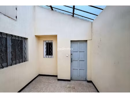 grans - appartement t3 + balcon + parking - 59.05 m2