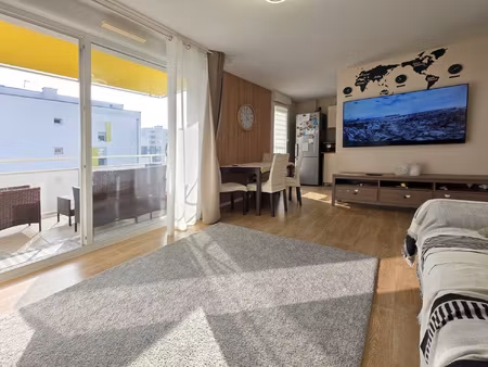 appartement à acheter avec balcon à hoenheim