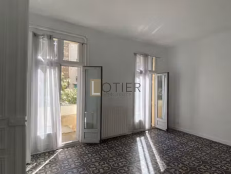 à louer bureaux de caractère rue clemenceau  coeur de vil