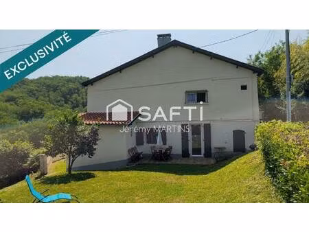 maison au calme avec grand terrain