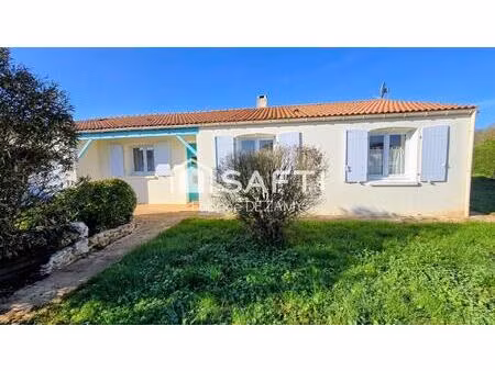 proche des commerces.