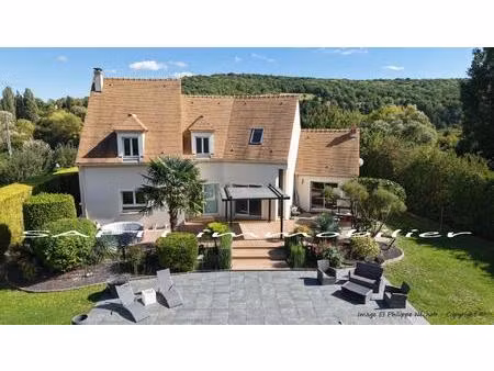 maison d’architecte 182m2 - 4 chambres – garage double - 2000m2 de jardin autour