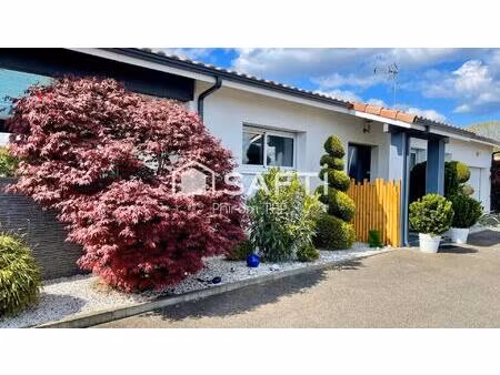 villa moderne tout confort avec piscine