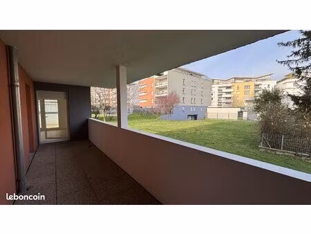 appartement 4 pièces 79 m²