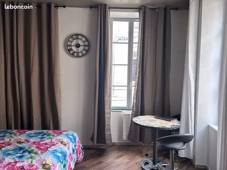 studio hyper centre de la rochelle parrallele au port