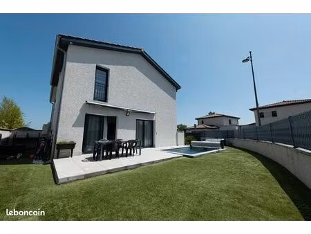 maison 4 pièces 92 m²