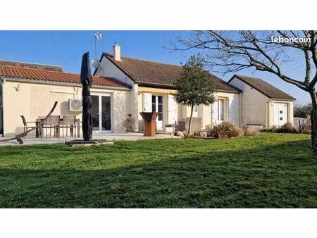 pavillon 6 pièces 102 m²