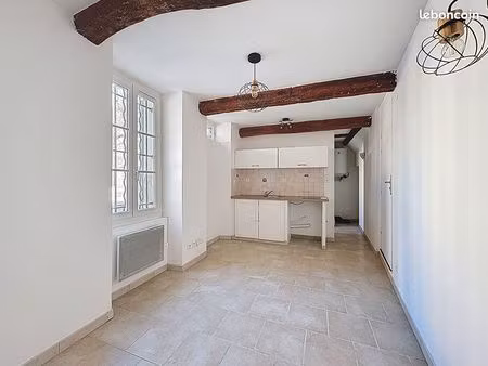 studio 1 pièce 17 m²