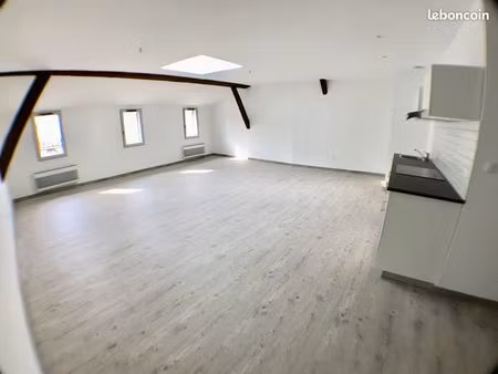 t3 hyper centre - refait à neuf