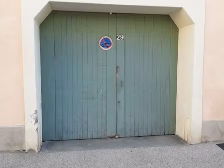 garage ou entrepot à louer