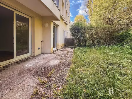 location appartement 2 pièces 59.59 m² à la celle-saint-cloud (78170)  1 207 €