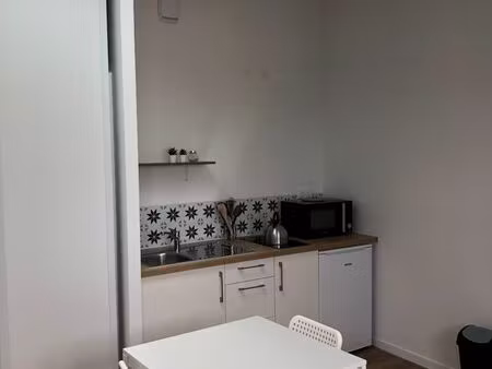 studio rénové  idéal étudiant