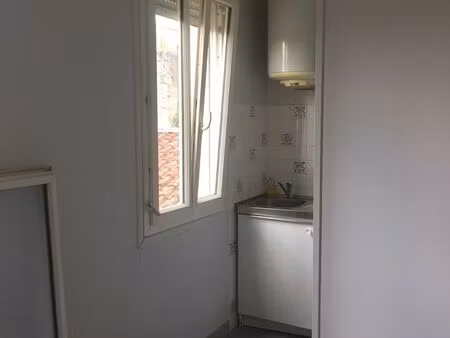 studio à louer centre saint andre de cubzac