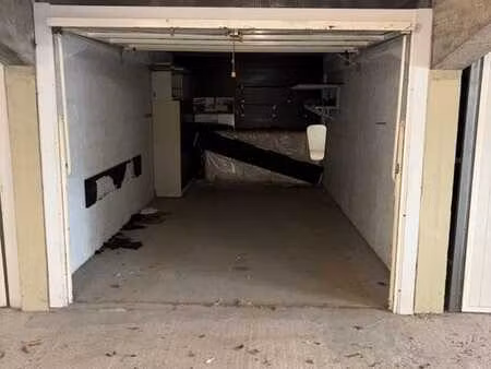 box garage près de la plage et du centre de westende-bad