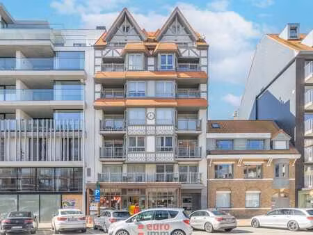 emplacement de parking souterrain au centre de nieuport-b...