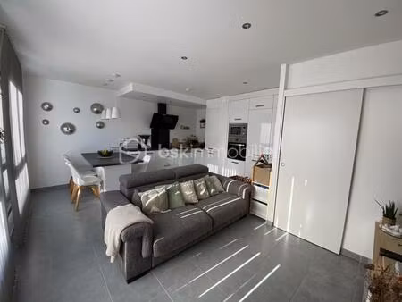 duplex lumineux avec parking privatif dans copropriete de 2017