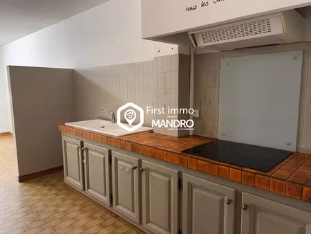 location maison 3 pièces 48.89 m² à ille-sur-têt (66130)  600 €