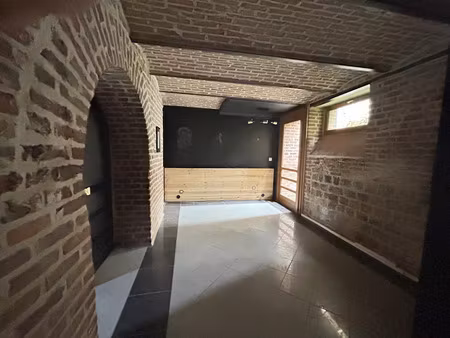 location locaux professionnels 70 m² à douai (59500)  620 €