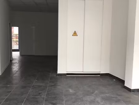 location locaux professionnels 0 pièces 97 m² à douai (59500)  1 940 €