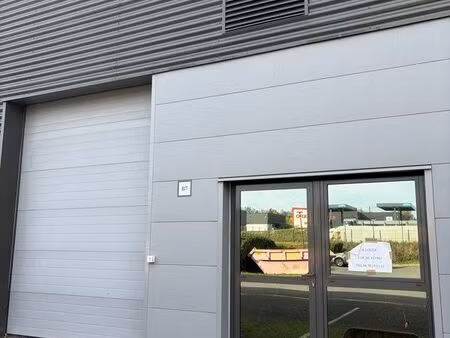 local professionnel 112 m2