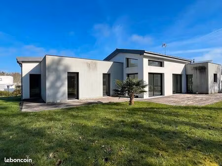 maison 5 pièces 115 m²