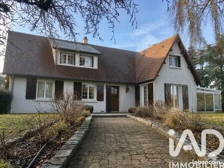 maison 11 pièces 341 m²