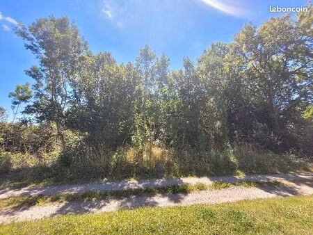 terrain constructible et viabilisé 795 m2 près de nogent le rotrou