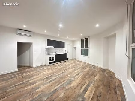 appartement t2 avec extérieur au cœur de nîmes