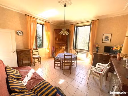 appartement 3 pièces 44 m²