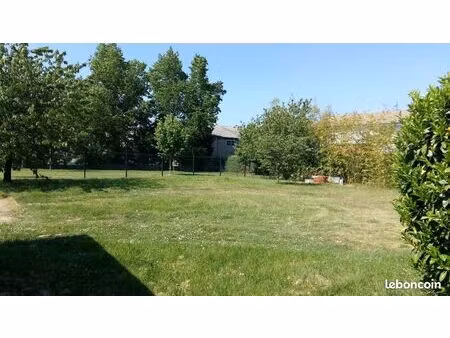 terrain 452 m² fenouillet