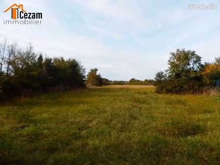 terrain 1668 m² heudebouville