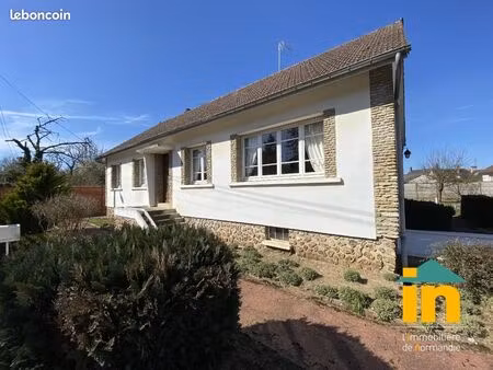 maison de ville 7 pièces 135 m²