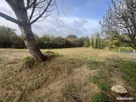 terrain 385 m² saint pierre de lages