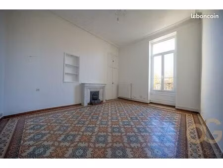 appartement 5 pièces 84 m²