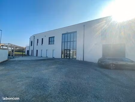 bureaux 135 m² noyal chatillon sur seiche