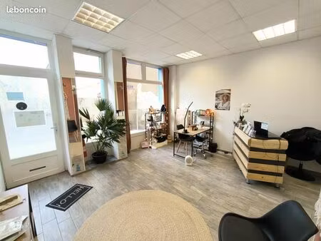 local commercial 33 m²