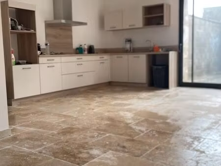 vend maison de village