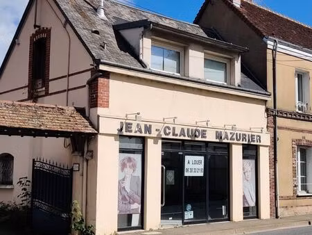 loue local commercial