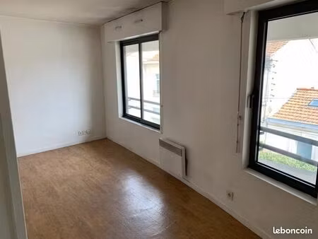 studio 1 pièce 23 m²