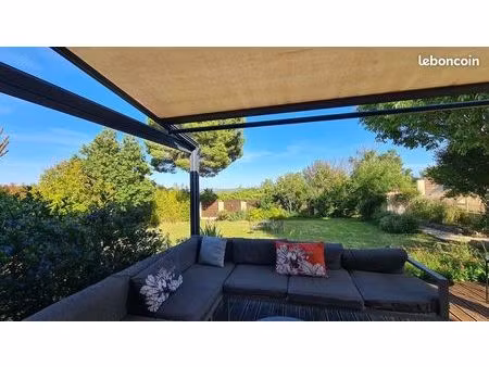 villa 8 pièces 208 m²