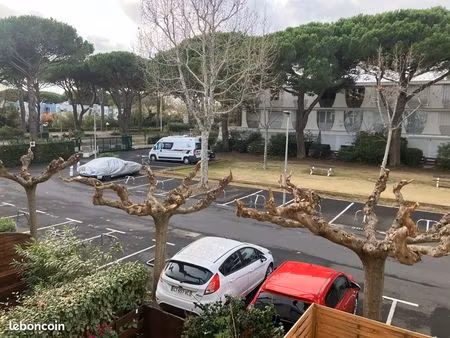 vend parking avec arceaux