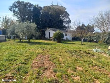mazet 30 m² sur terrain 1000 m² – lunel