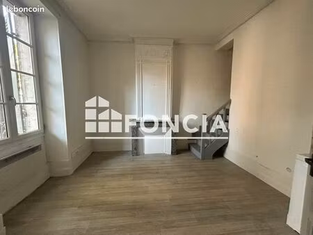 local commercial 27 m²