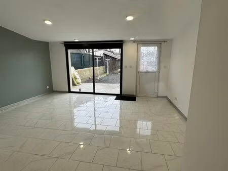 à louer maison descartes