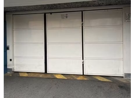 box dans résidence sécurisée proche de la gare